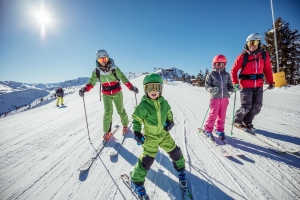 pistenvergnuegen_fuer_klein_und_groß_©ski_juwel_alpbachtal_wildschoenau